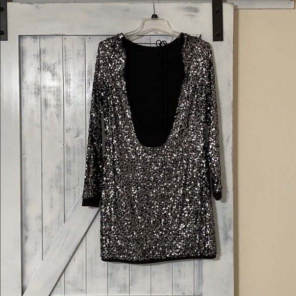 Sequin dress - Picture 2 of 3